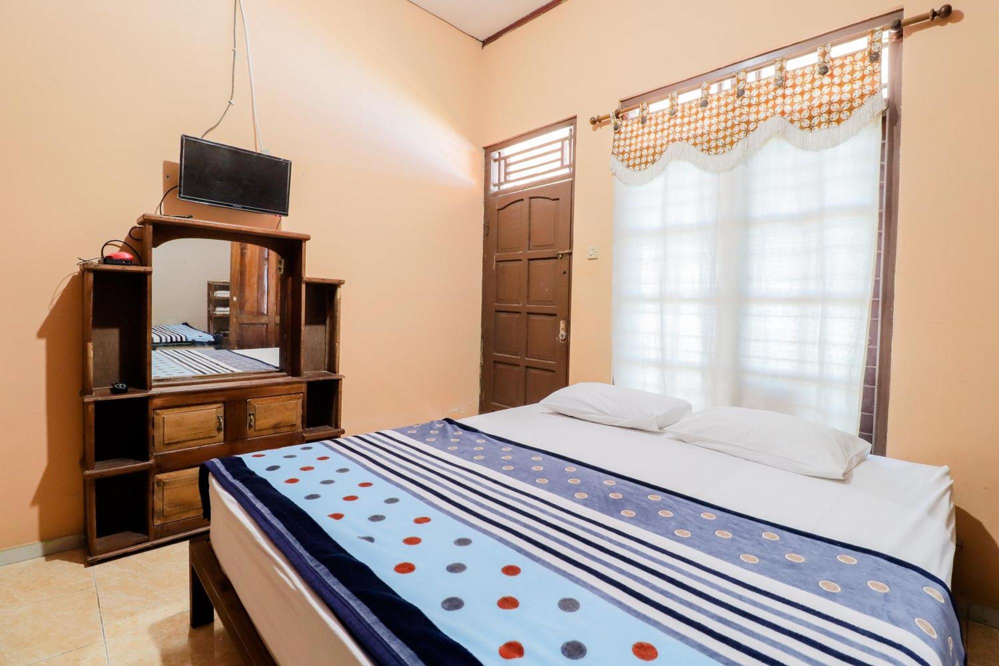 Nurudin House Apartment Magelang Exterior photo