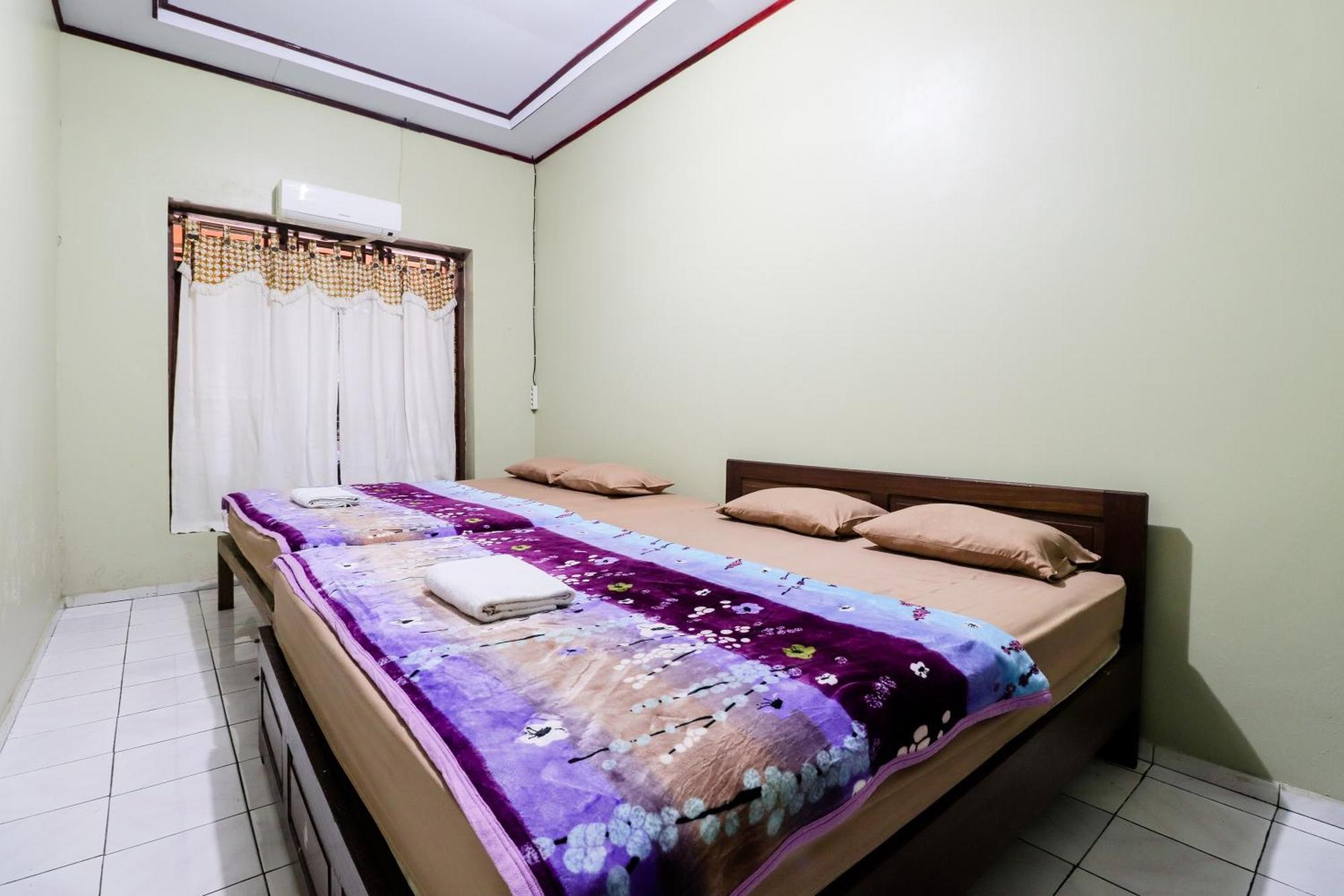 Nurudin House Apartment Magelang Exterior photo