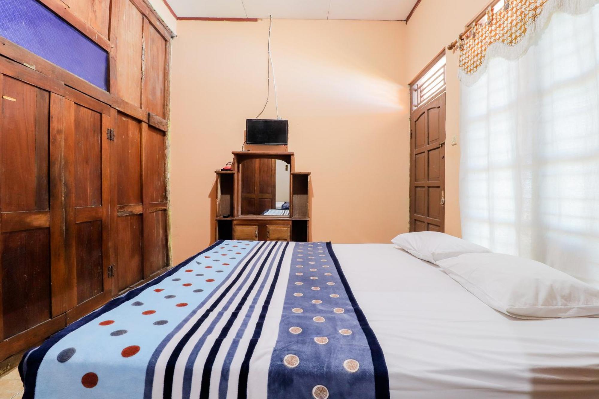 Nurudin House Apartment Magelang Exterior photo