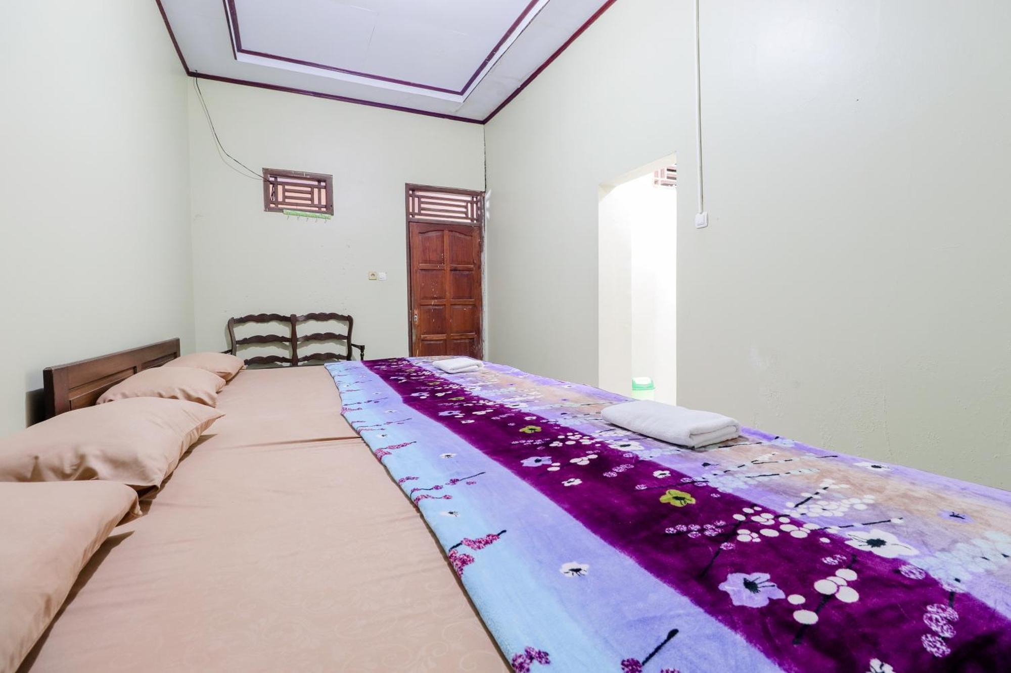Nurudin House Apartment Magelang Exterior photo