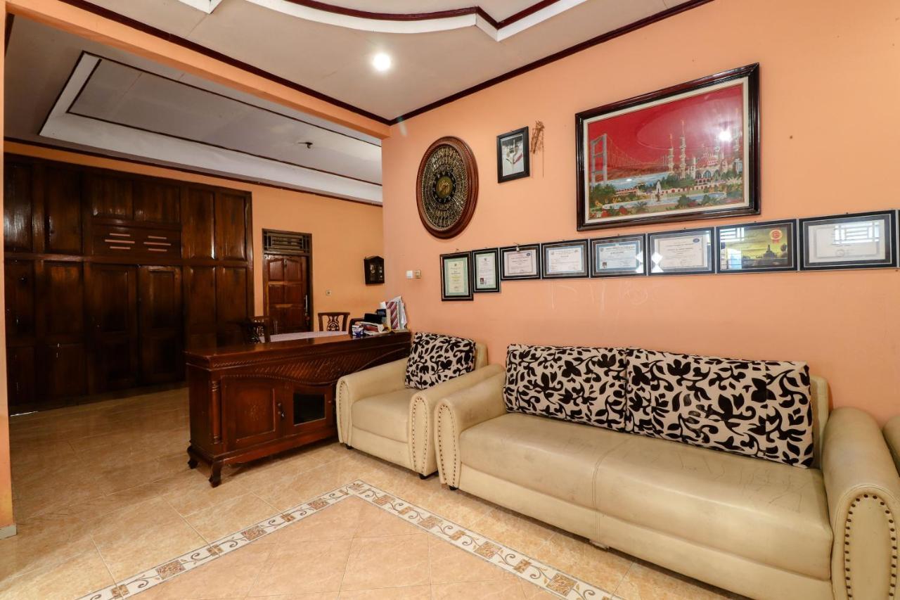Nurudin House Apartment Magelang Exterior photo